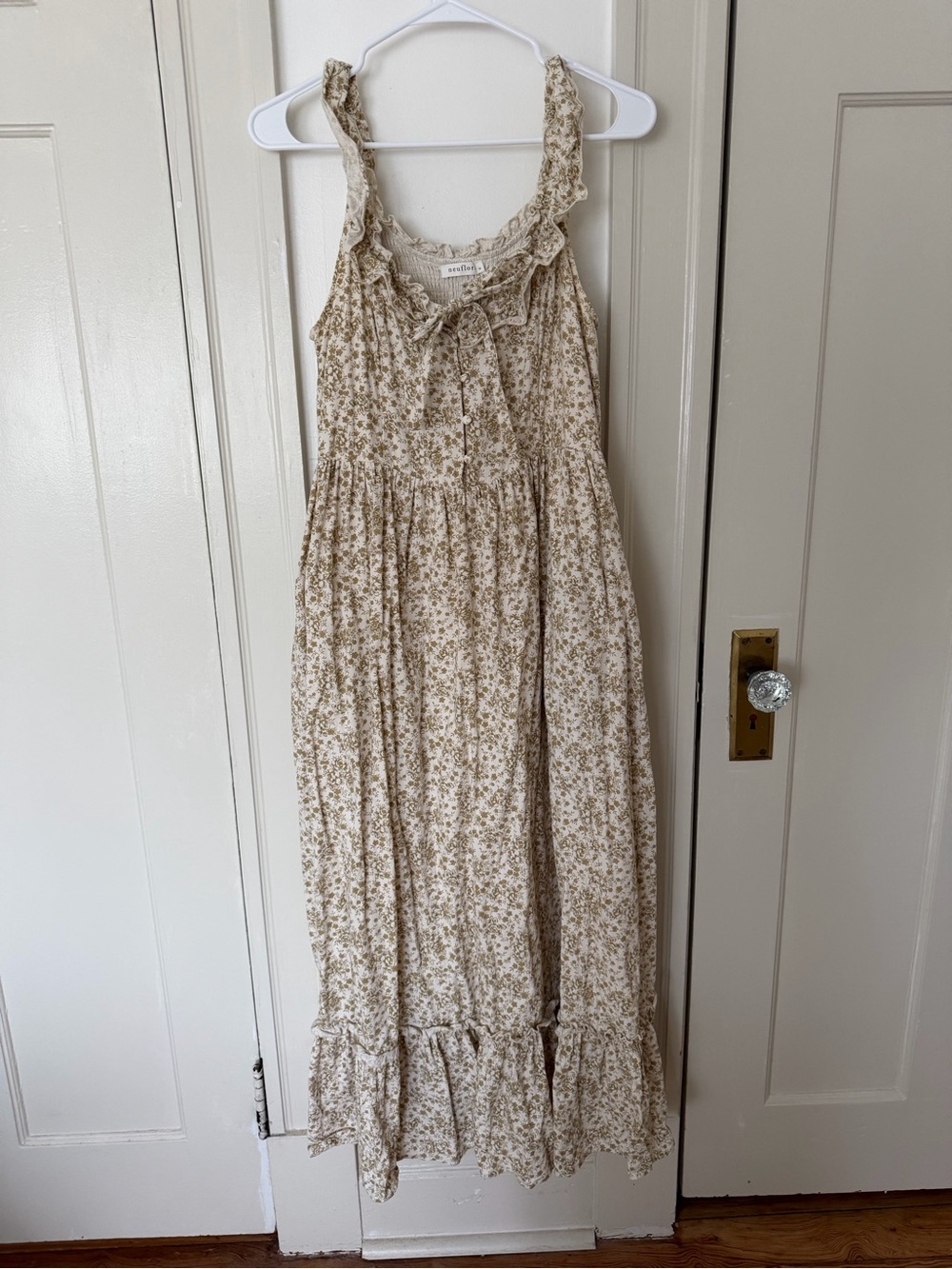 Neuflora dress